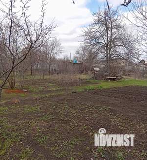 Дом 30м², 1-этажный, участок 6 сот.  