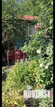 Дом 25м&sup2;, 2-этажный, участок 6 сот.  