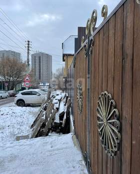 Дом 210м², 3-этажный, участок 3 сот.  