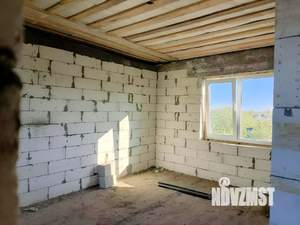 Дом 100м², 2-этажный, участок 6 сот.  