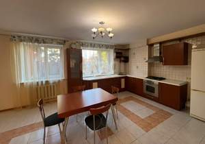 Дом 600м², 2-этажный, участок 16 сот.  