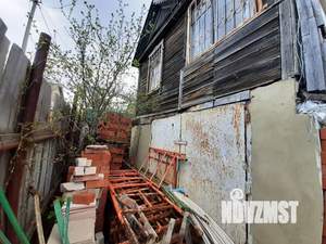 Дом 60м², 2-этажный, участок 6 сот.  