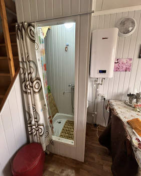 Дом 30м², 2-этажный, участок 6 сот.  