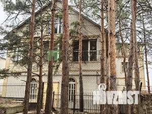 Дом 862м², 4-этажный, участок 10 сот.  