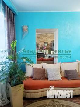 Дом 143м&sup2;, 1-этажный, участок 6 сот.  