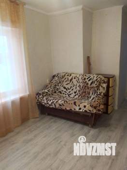 Дом 64м&sup2;, 2-этажный, участок 1 сот.  