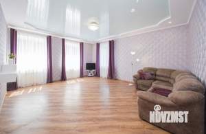 Дача 390м², 3-этажный, участок 11 сот.  