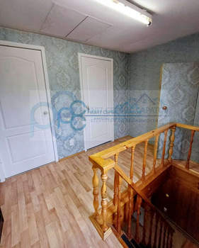 Дом 80м&sup2;, 2-этажный, участок 5 сот.  