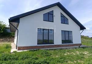 Дом 205м&sup2;, 2-этажный, участок 6 сот.  