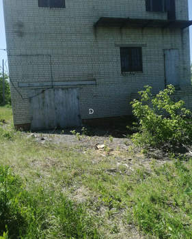 Дом 180м², 3-этажный, участок 15 сот.  