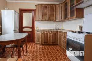 Дом 152м², 3-этажный, участок 2 сот.  