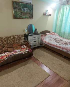 Дом 30м&sup2;, 2-этажный, участок 10 сот.  