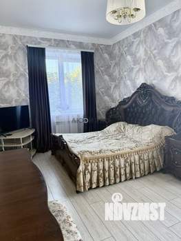 Дом 240м&sup2;, 2-этажный, участок 12 сот.  