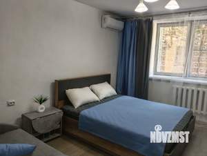 1-к квартира, посуточно, 50м2, 1/10 этаж