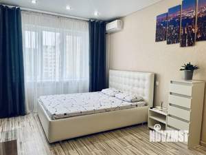 1-к квартира, посуточно, 40м2, 9/25 этаж