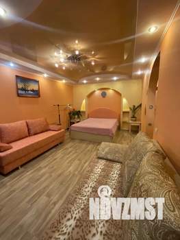 1-к квартира, посуточно, 35м2, 2/5 этаж