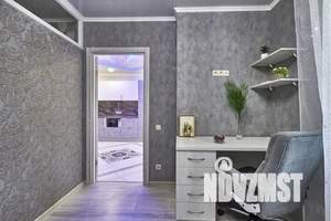 2-к квартира, посуточно, 53м2, 18/25 этаж