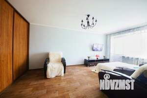 1-к квартира, посуточно, 50м2, 1/1 этаж