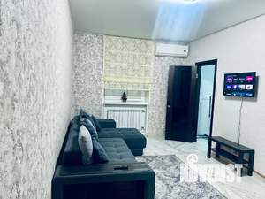2-к квартира, посуточно, 40м2, 1/5 этаж