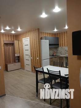 1-к квартира, посуточно, 37м2, 5/10 этаж