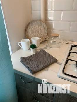 Студия квартира, посуточно, 32м2, 1/5 этаж