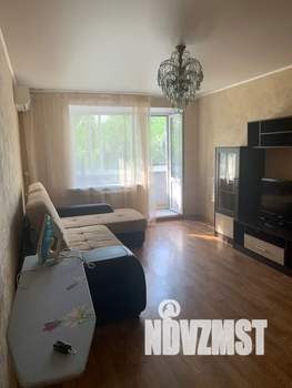 1-к квартира, посуточно, 33м2, 4/10 этаж