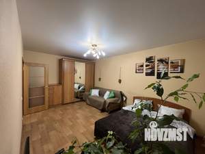 1-к квартира, посуточно, 40м2, 4/9 этаж