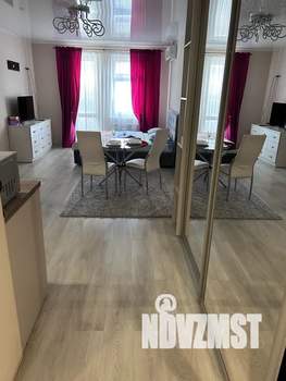 Студия квартира, посуточно, 32м2, 13/25 этаж