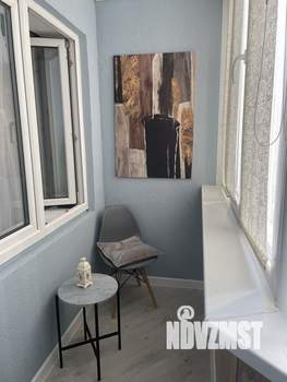 1-к квартира, посуточно, 35м2, 1/25 этаж