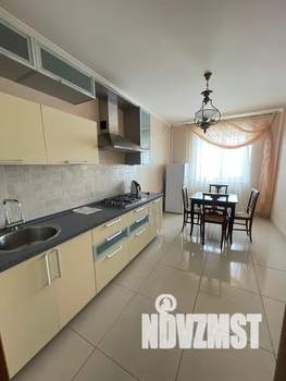 2-к квартира, посуточно, 71м2, 4/6 этаж