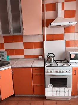 1-к квартира, посуточно, 33м2, 6/9 этаж