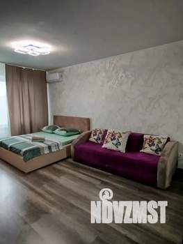 1-к квартира, посуточно, 37м2, 10/10 этаж