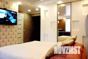 1-к квартира, посуточно, 38м2, 3/10 этаж