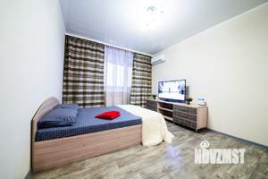 2-к квартира, посуточно, 60м2, 10/18 этаж