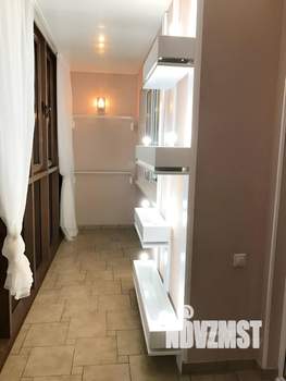 Студия квартира, посуточно, 53м2, 5/19 этаж