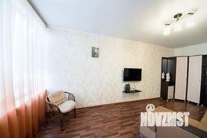 Студия квартира, посуточно, 52м2, 19/19 этаж