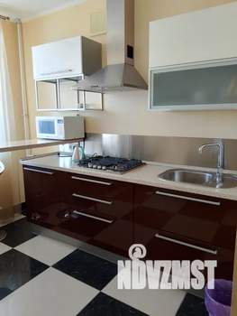 1-к квартира, посуточно, 42м2, 2/6 этаж