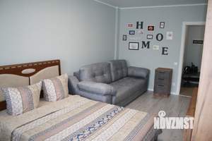 1-к квартира, посуточно, 40м2, 11/25 этаж