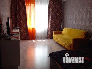 1-к квартира, посуточно, 54м2, 6/18 этаж