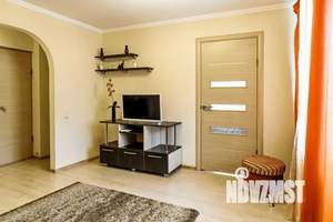 2-к квартира, посуточно, 40м2, 6/9 этаж