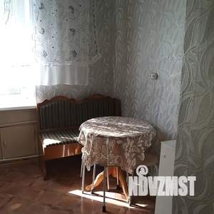 2-к квартира, посуточно, 46м2, 2/3 этаж