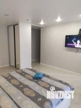 Студия квартира, посуточно, 35м2, 5/5 этаж