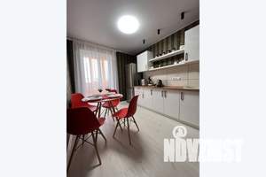 1-к квартира, посуточно, 38м2, 14/25 этаж