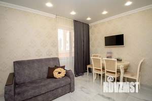 1-к квартира, посуточно, 43м2, 4/25 этаж