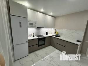 1-к квартира, посуточно, 42м2, 18/19 этаж