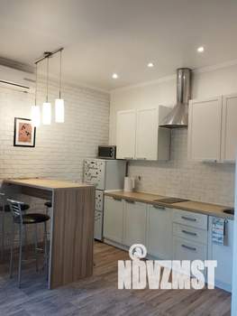 1-к квартира, посуточно, 32м2, 2/5 этаж