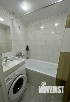 1-к квартира, посуточно, 50м2, 1/10 этаж