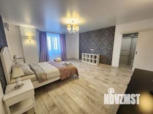 3-к квартира, на длительный срок, 135м2, 9/16 этаж