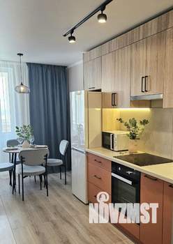 1-к квартира, посуточно, 42м2, 24/24 этаж