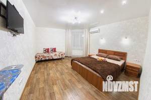 1-к квартира, посуточно, 50м2, 11/16 этаж